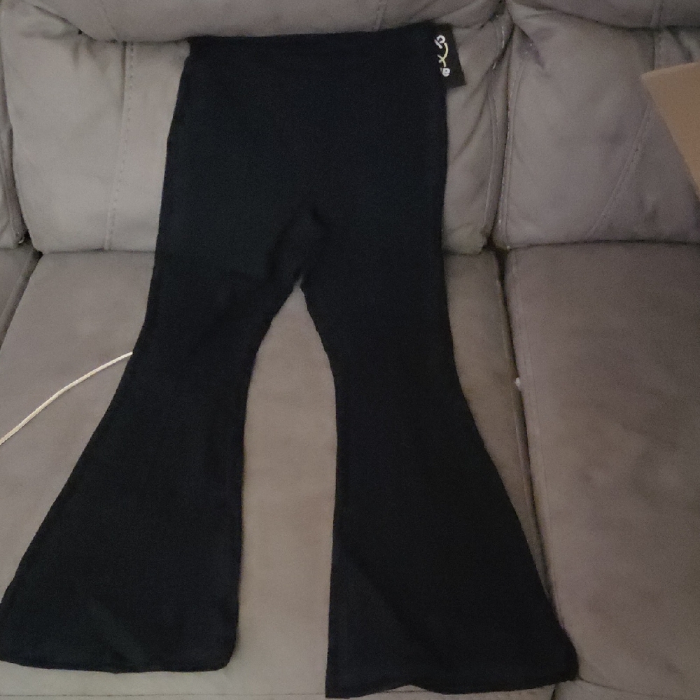 Girls Size 8 Flare Leg Pants Black By Art Class NWT